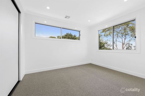 2/16 Hampshire Rd, Glen Waverley, VIC 3150