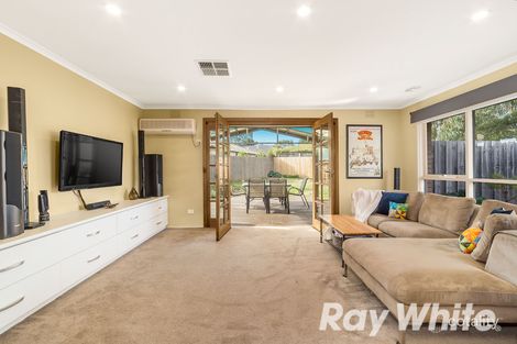 Property photo of 8 Cameelo Court Ferntree Gully VIC 3156