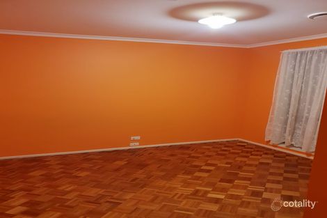 Property photo of 22 Amarina Close Meadow Heights VIC 3048