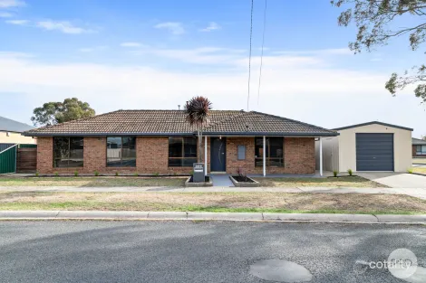 Property photo of 1 Weeah Court Sebastopol VIC 3356