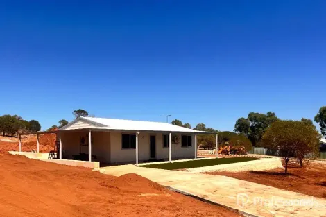 111 Wannerenooka Rd, Northampton, WA 6535