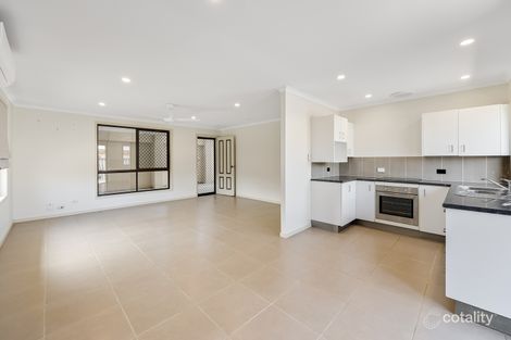 Property photo of 33 Nicklin Way Buddina QLD 4575