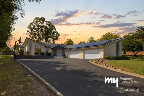 Property photo of 9A Rofe Place Grasmere NSW 2570