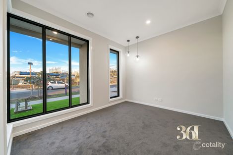 Property photo of 8 Virk Street Thornhill Park VIC 3335