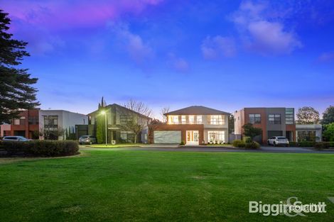 Property photo of 10 Waverley Park Drive Mulgrave VIC 3170