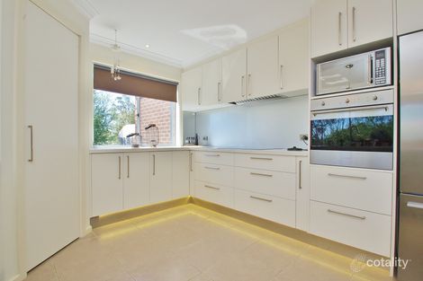 Property photo of 11 Olinda Park Rise Lilydale VIC 3140