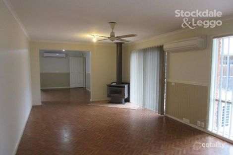 Property photo of 11 Australis Close Langwarrin VIC 3910