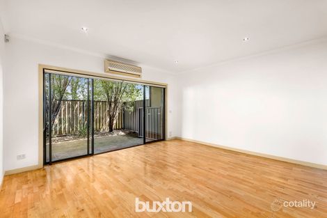 Property photo of 2/169 Mason Street Newport VIC 3015