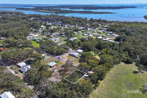 14 Alstonia St, Russell Island, QLD 4184