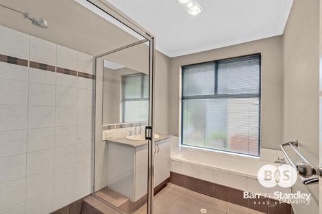 Property photo of 264 Dalyellup Boulevard Dalyellup WA 6230