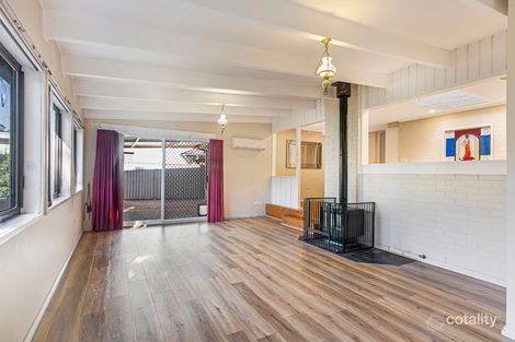 Property photo of 21 Empire Bay Drive Kincumber NSW 2251