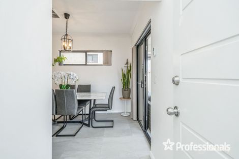 Property photo of 33C Findon Crescent Westminster WA 6061