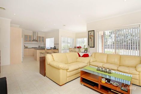 Property photo of 9 Millstream Way Caroline Springs VIC 3023