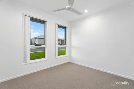 Property photo of 16 Evi Circuit Pialba QLD 4655