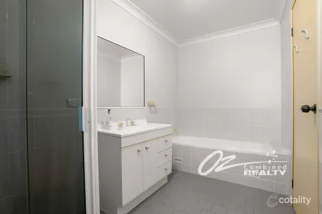 Property photo of 100 The Park Drive Sanctuary Point NSW 2540