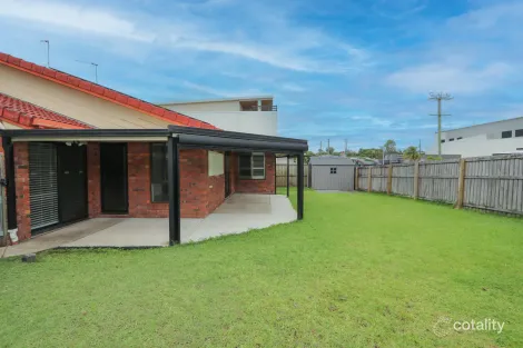 1/19 Fisher Ave, Southport, QLD 4215