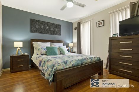 Property photo of 4 Sherwood Place Melton West VIC 3337