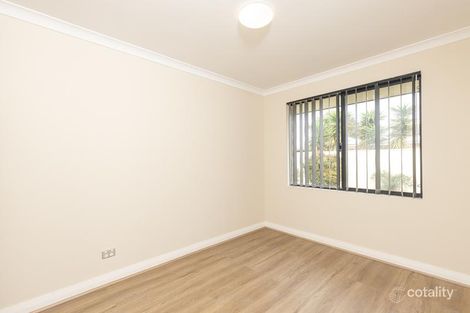 Property photo of 19 Magnesia Road Wattle Grove WA 6107
