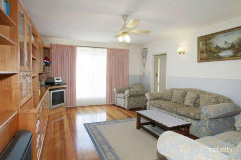 Property photo of 1 Levoca Court Bell Park VIC 3215
