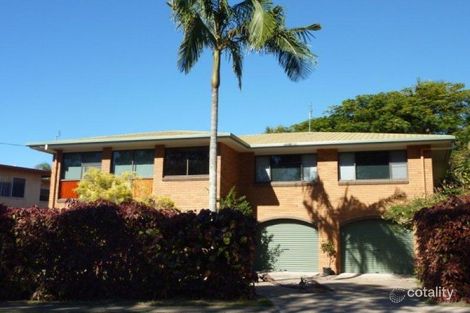 493 Esplanade, Torquay, QLD 4655