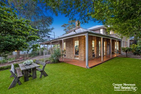 Property photo of 10 Glenarm Place Mount Waverley VIC 3149