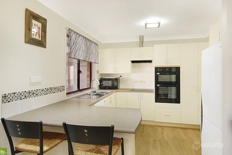 Property photo of 3 Coorung Close Cordeaux Heights NSW 2526