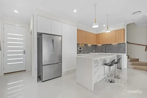 Property photo of 38/27 Sunflower Crescent Calamvale QLD 4116