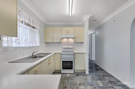 Property photo of 17 Protea Avenue Norman Gardens QLD 4701
