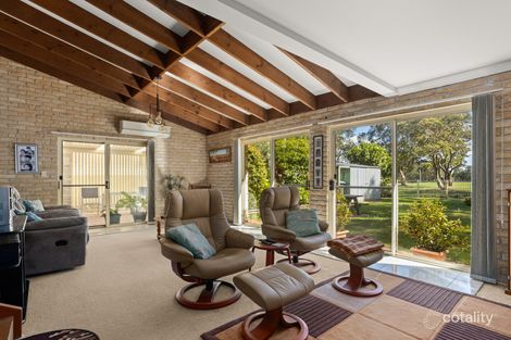 Property photo of 15 Old Bar Road Old Bar NSW 2430