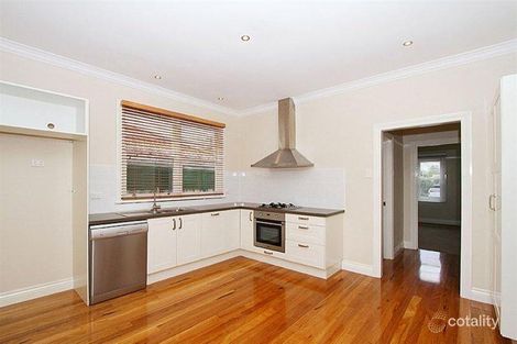 Property photo of 65 Leamington Street Reservoir VIC 3073