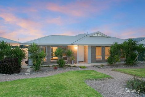 10 Thomas Way, Hallett Cove, SA 5158