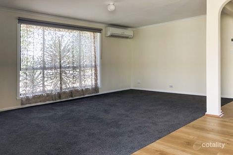 Property photo of 1/16-18 Bower Drive Werribee VIC 3030