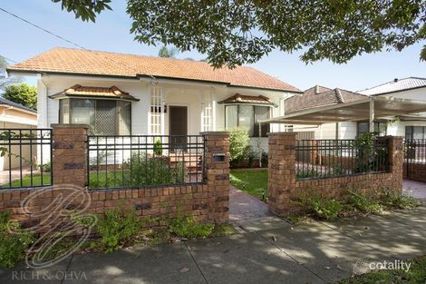 4 Seymour Pde, Belfield, NSW 2191