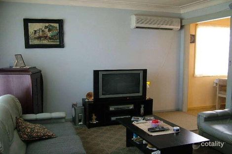 Property photo of 93 Wallarah Road Gorokan NSW 2263