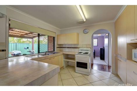 Property photo of 1/12 Donovan Street Kepnock QLD 4670