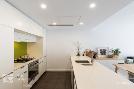 Property photo of 207/10 Pidgeon Close West End QLD 4101