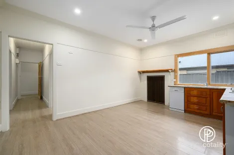 Property photo of 2864 Warburton Highway Wesburn VIC 3799