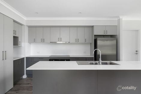 Property photo of 19 Kensington Drive Southside QLD 4570