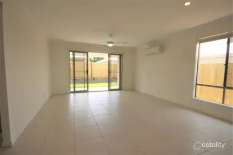 Property photo of 30 Eagleton Crescent Leichhardt QLD 4305