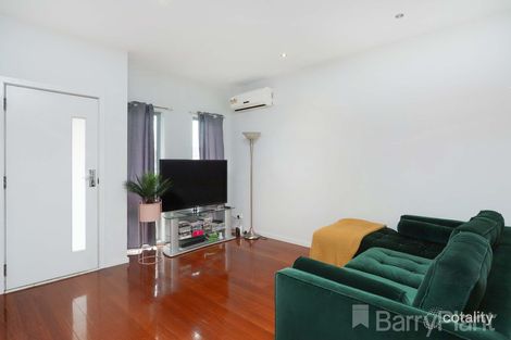 Property photo of 1/42 Perth Avenue Albion VIC 3020