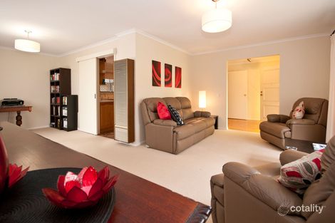 Property photo of 11 Bond Street Happy Valley SA 5159