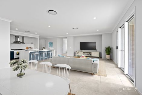 Property photo of 14 Explorers Road White Rock QLD 4306