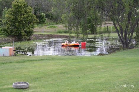 8 Mountain View Dr, Plainland, QLD 4341