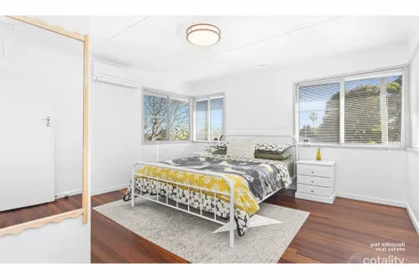 Property photo of 11 Considine Street The Range QLD 4700