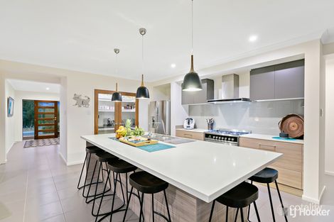 Property photo of 3 Fontebasso Circuit Redland Bay QLD 4165