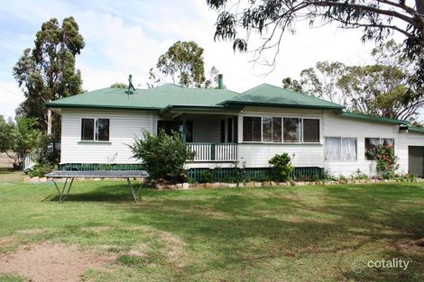 22 Williams Rd, Oakey, QLD 4401