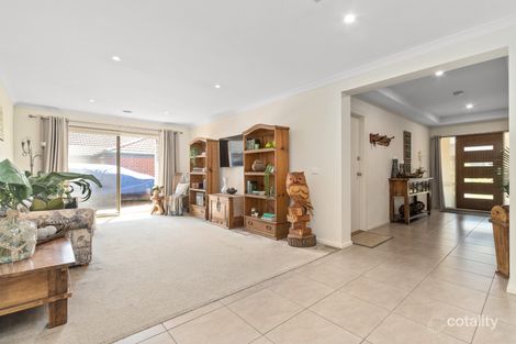 Property photo of 1 Fieldwood Lane Langwarrin VIC 3910