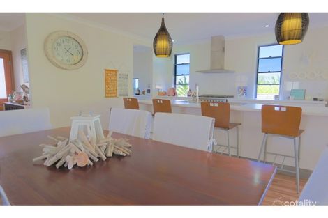 Property photo of 47 Cocoanut Point Drive Zilzie QLD 4710
