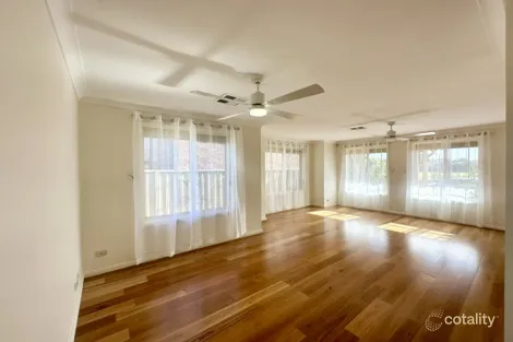 Property photo of 19 Galloway Crescent St Andrews NSW 2566