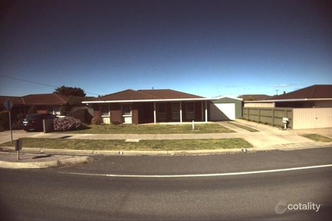 8 Cloverdale Dr, Corio, VIC 3214